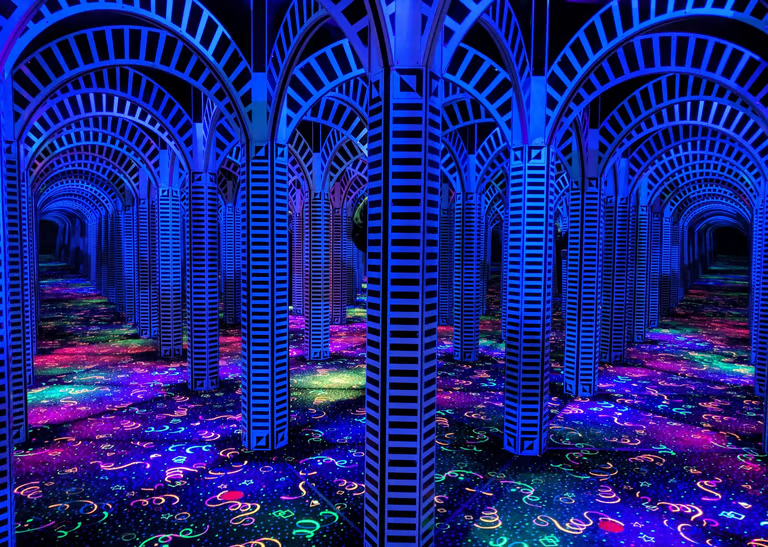 Mirror Maze